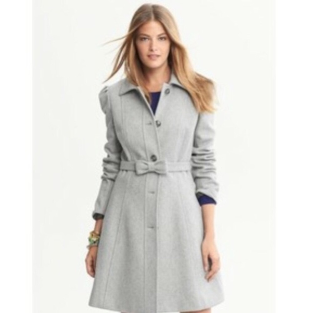 Banana Republic Grey Fit and Flare Bow Coat XS